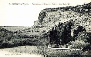 Nemours - Le Tombeau des Braves - Rochers des Ouled-Ziri